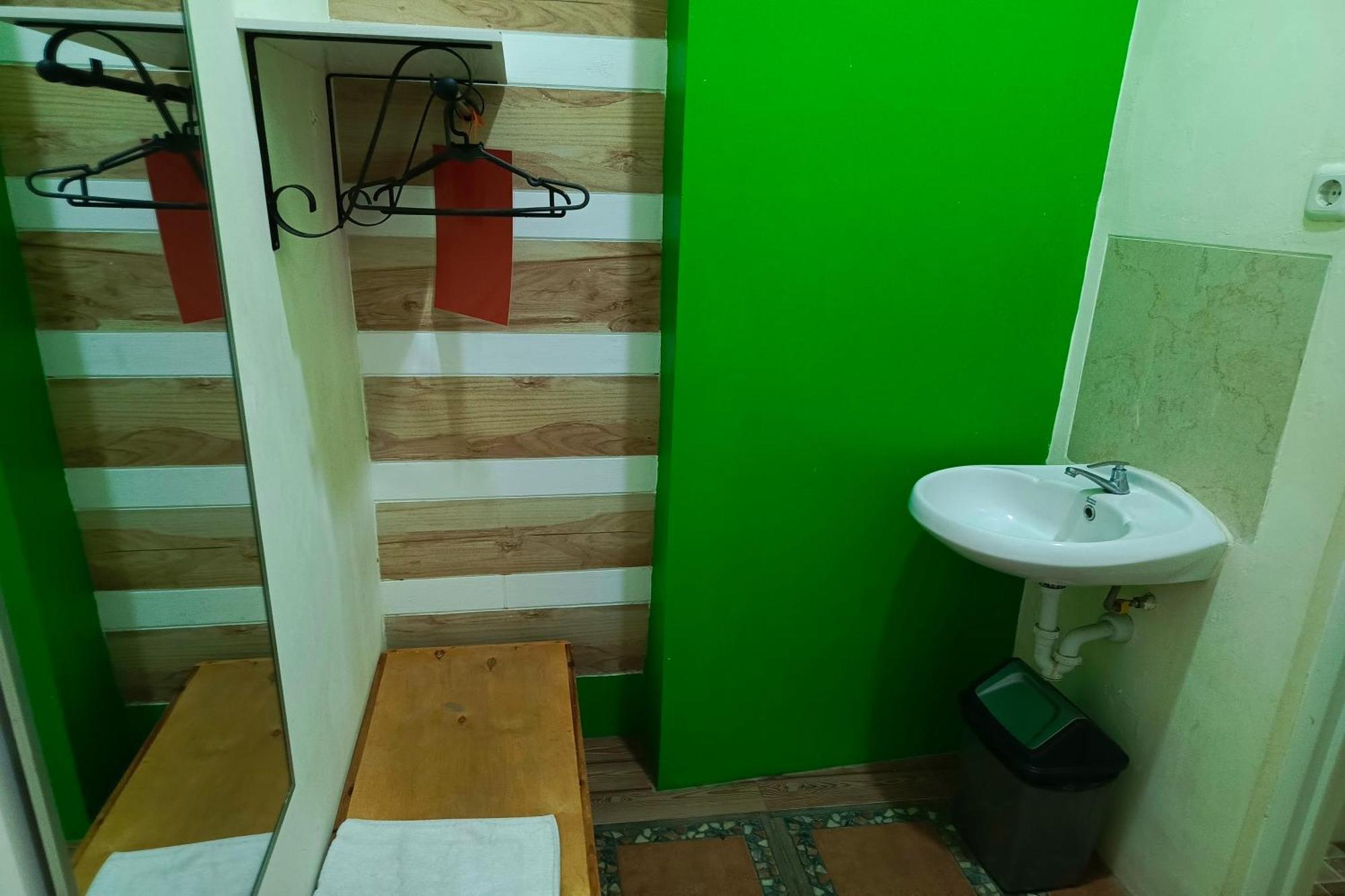 Adisa Homestay Malang Luaran gambar